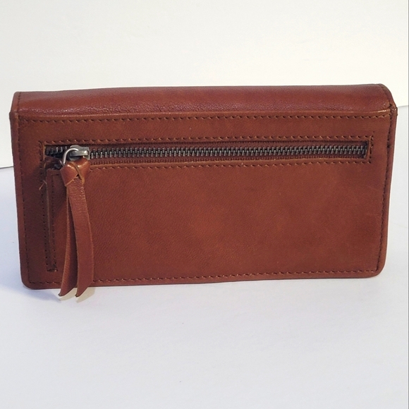 Spikes & Sparrow Brown Leather RFID Wallet - Picture 2 of 13